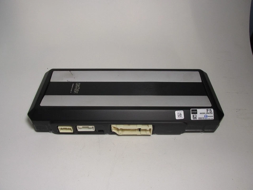 Amplificador de radio Mark Levinson 2016-2018 Lexus RC350 RC300 RC200T fabricante de equipos originales de fábrica Foto 3 de 4