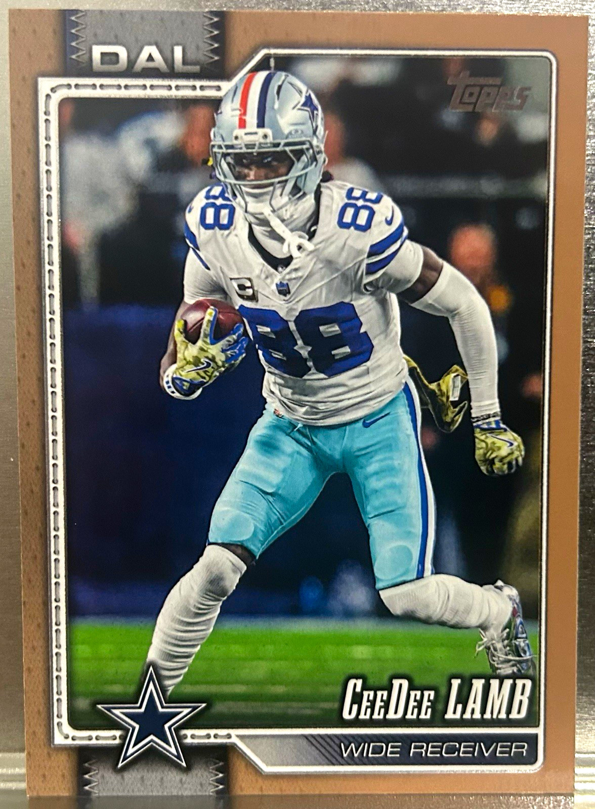 Topps 2026 CeeDee Lamb #54 Gold /2026 Serial Numbered  Parallel Dallas Cowboys
