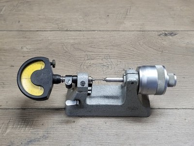MAHR 0-1'' BENCH MICROMETER X .00002''