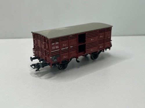 Fleischmann 5362 / 2-achsigen Kleinviehwagen / Verschlagwagen Güterwagen #B5 | Condition: Gebraucht