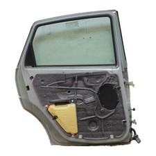 Porte arrière et accessoires Ford FOCUS