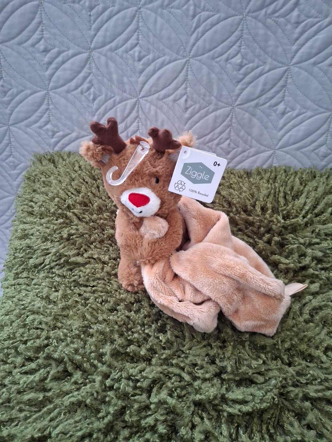 BNWT ZIGGLE RUDOLF THE RED NOSE REINDEER PLUSH BROWN COMFORTER BLANKIE TAGGIE