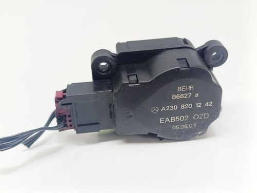 Mercedes-Benz E W211 2004 Stellmotor Heizung Klima A2308201242 Benzin UST132949