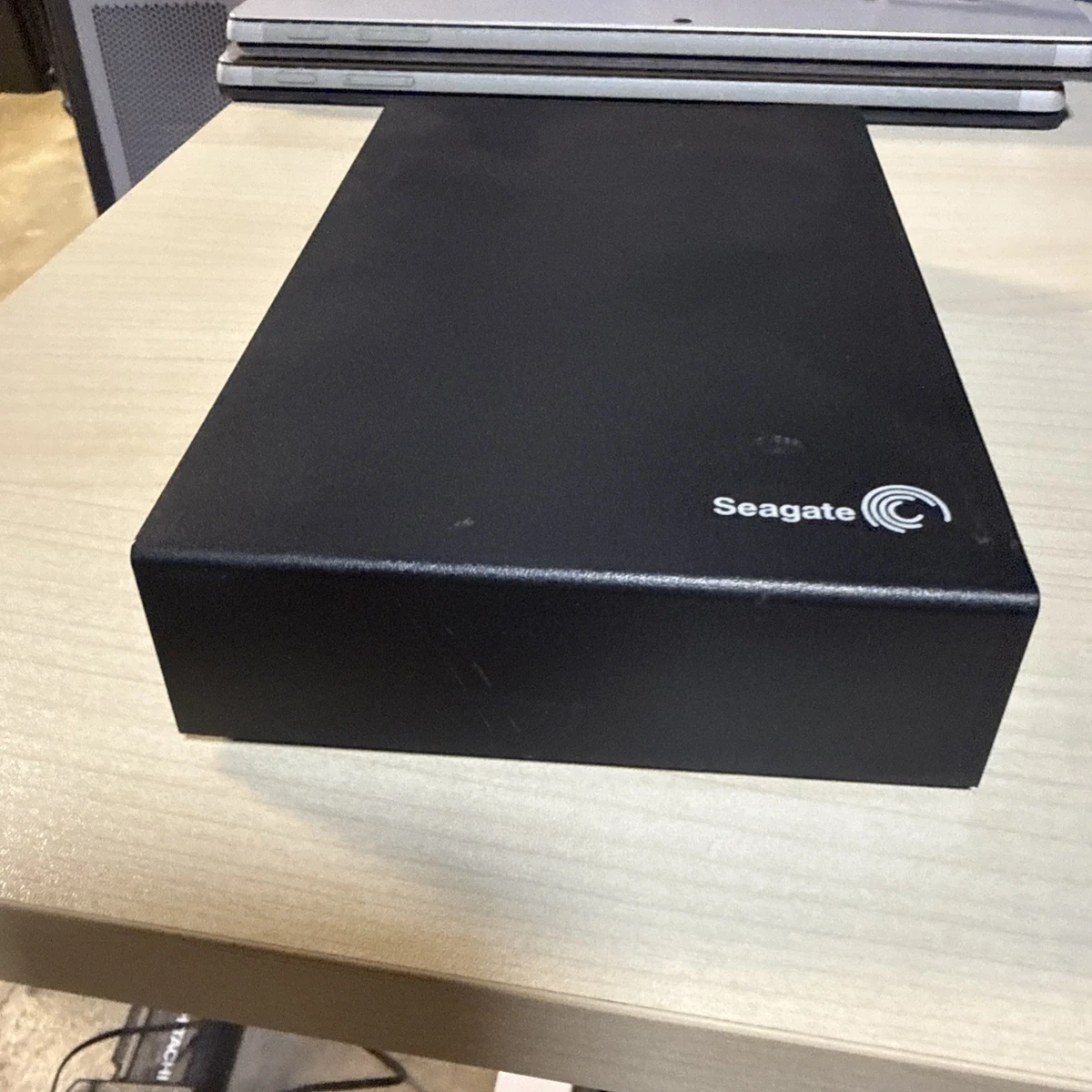 Seagate 2TB Storage Capacity Desktop External HDD External Hard