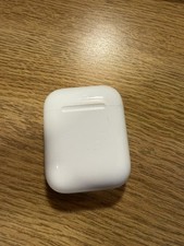 Genuine Apple AirPods 1st  2nd Gen Lightning Charging Case Only A1602 EMC 2862