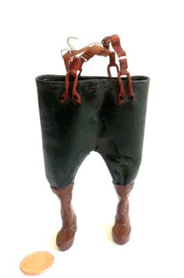 THE DOLLS COBLER DOLLHOUSE MINIATURE  1:12'' SCALE  MEN'S FISHING WADERS