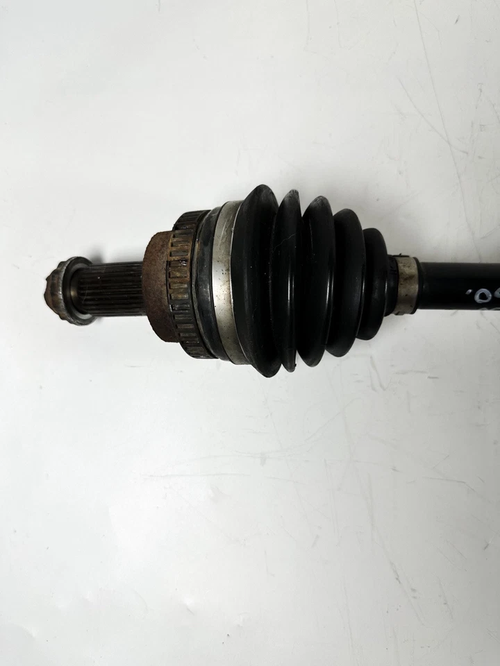 2008 - 2010 BMW 528Xi 535Xi E60 E61 eixo de transmissão dianteiro direito 7570269 - Imagem 4 de 4