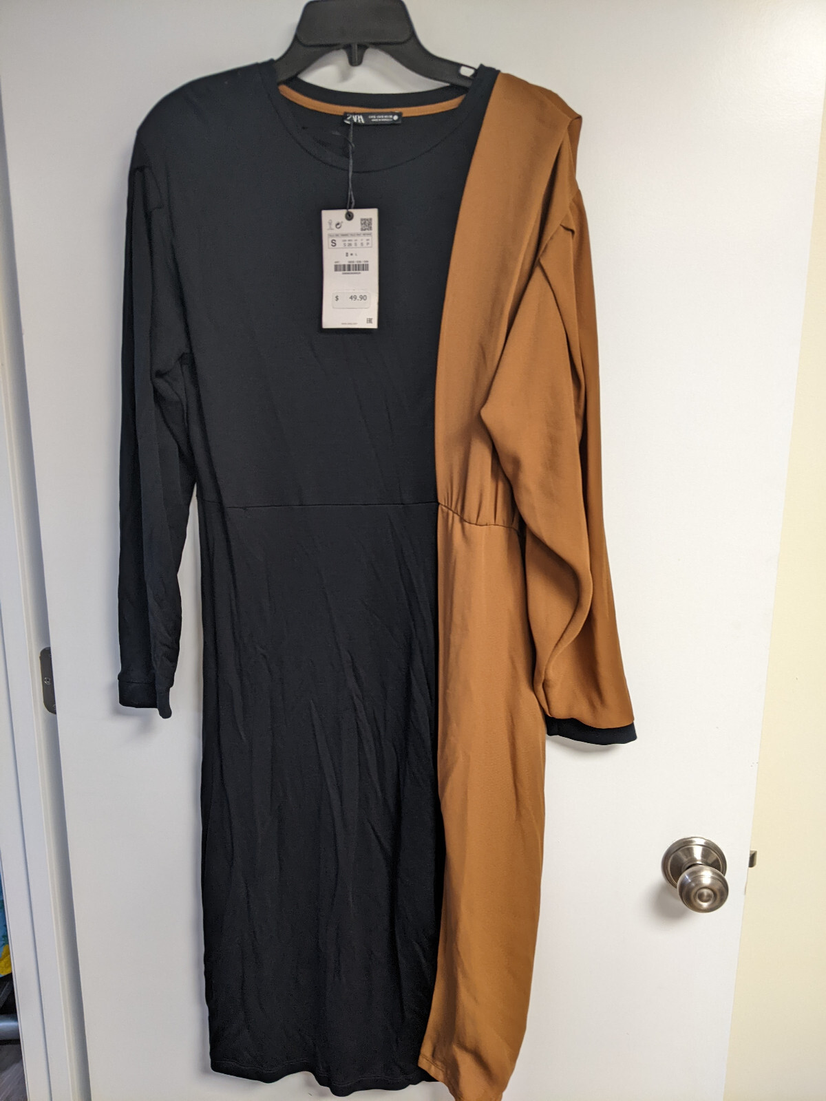 Zara, women’s long sleeve dress, size small, new with tags
