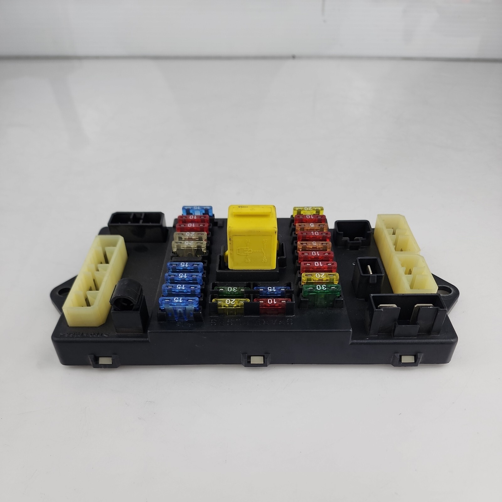 1999-2004 Fits Bentley Arnage Rear Trunk Fuse Box Module PM26948PB OEM