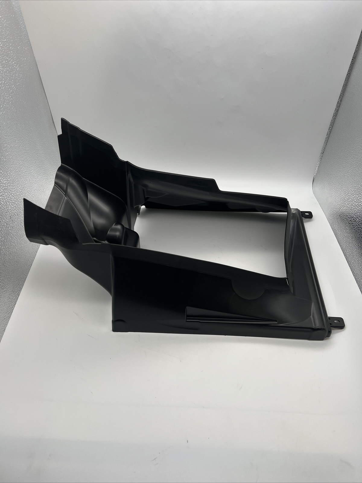 NEW AUDI R8 AIR GUIDE LEFT FRONT 4S0121333