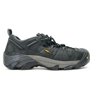 pegasus tennis shoes