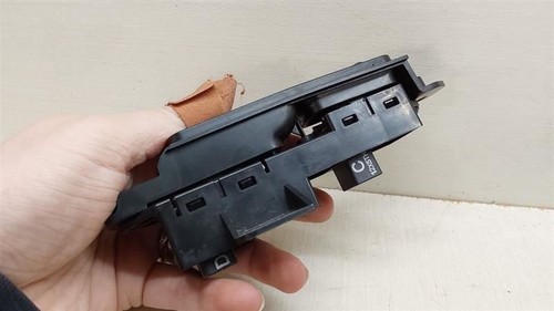 2006 Mitsubishi Eclipse Passenger Front Window Switch With Lock - Picture 5 of 12