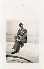 40's WW2 ERA SOLDIER Found Photo MILITARY bw Original PORTRAIT 211 LA 80 B