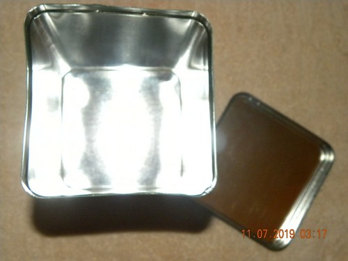 Vintage Early 1990s Nestle 4 Seasons Tin Canister + Original Recipes NEAR MINT - Picture 5 of 5