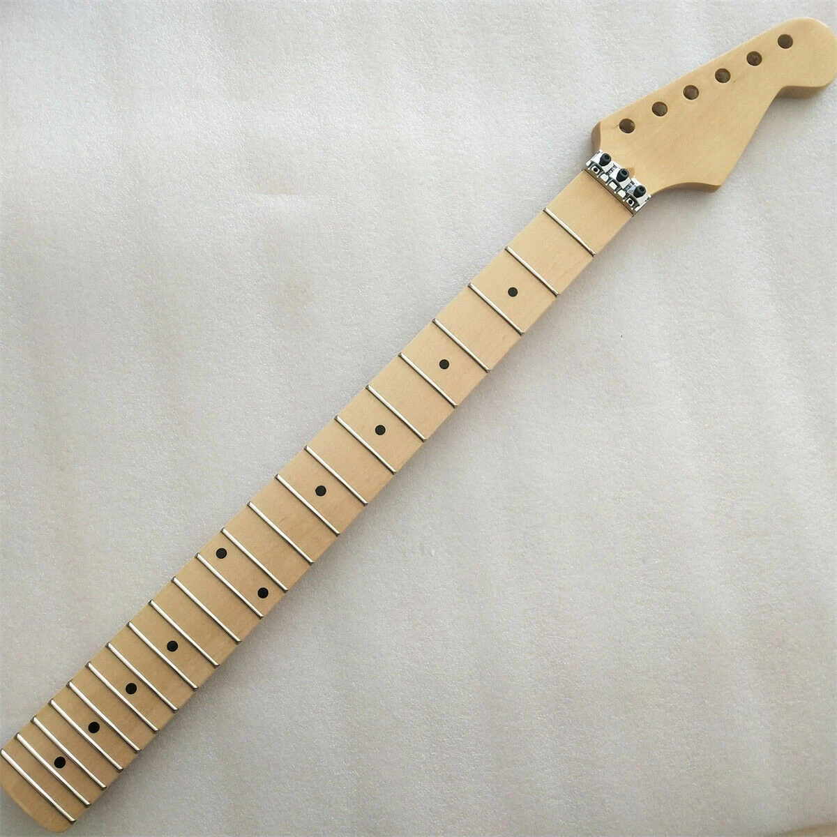 Floyd 2024 rose neck