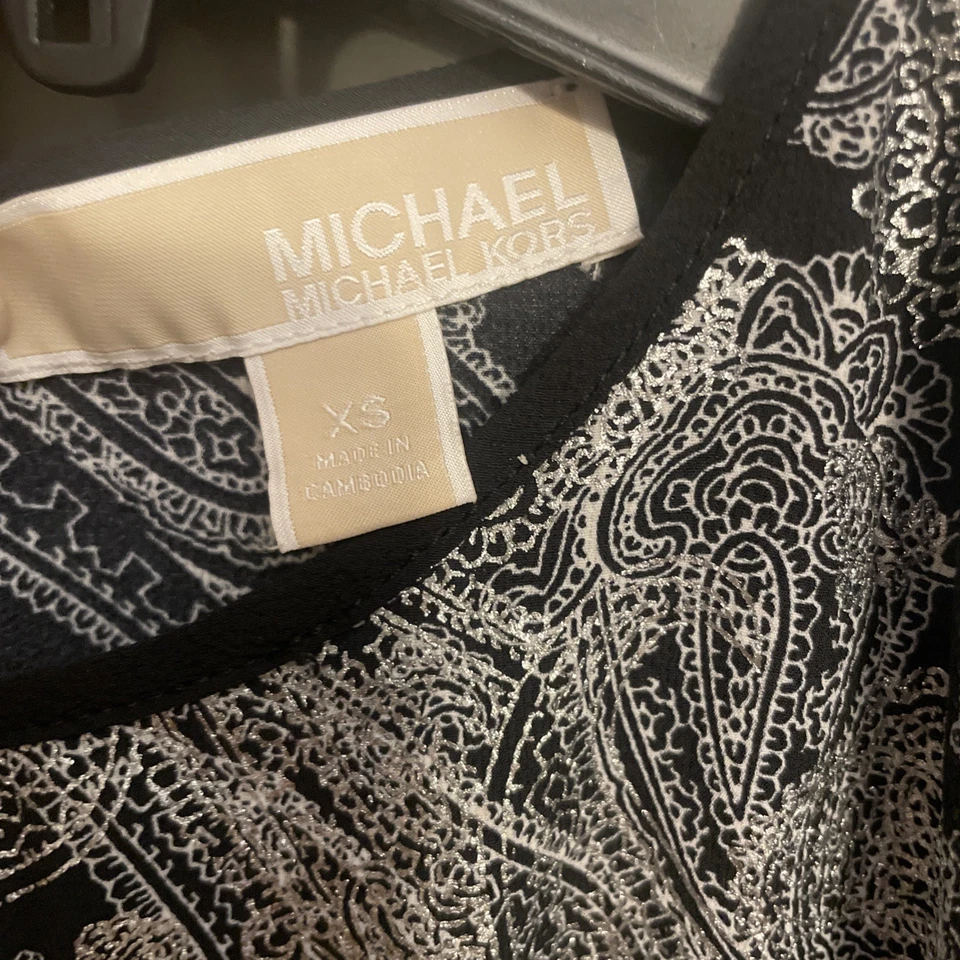 Vestido Michael Kors Nuevo con Etiquetas XS Negro Plateado Fiesta Cóctel Fecha Noche Foto 4 de 4