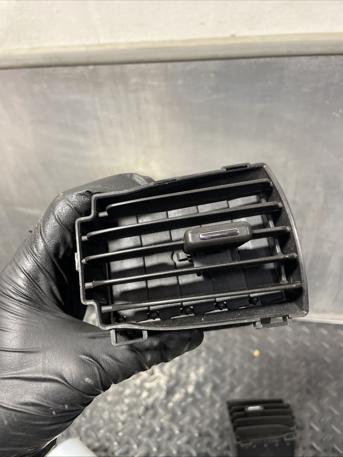 05-13 CHEVROLET CORVETTE C6 RIGHT LEFT DASHBOARD AC AIR VENT ASSEMBLY OEM