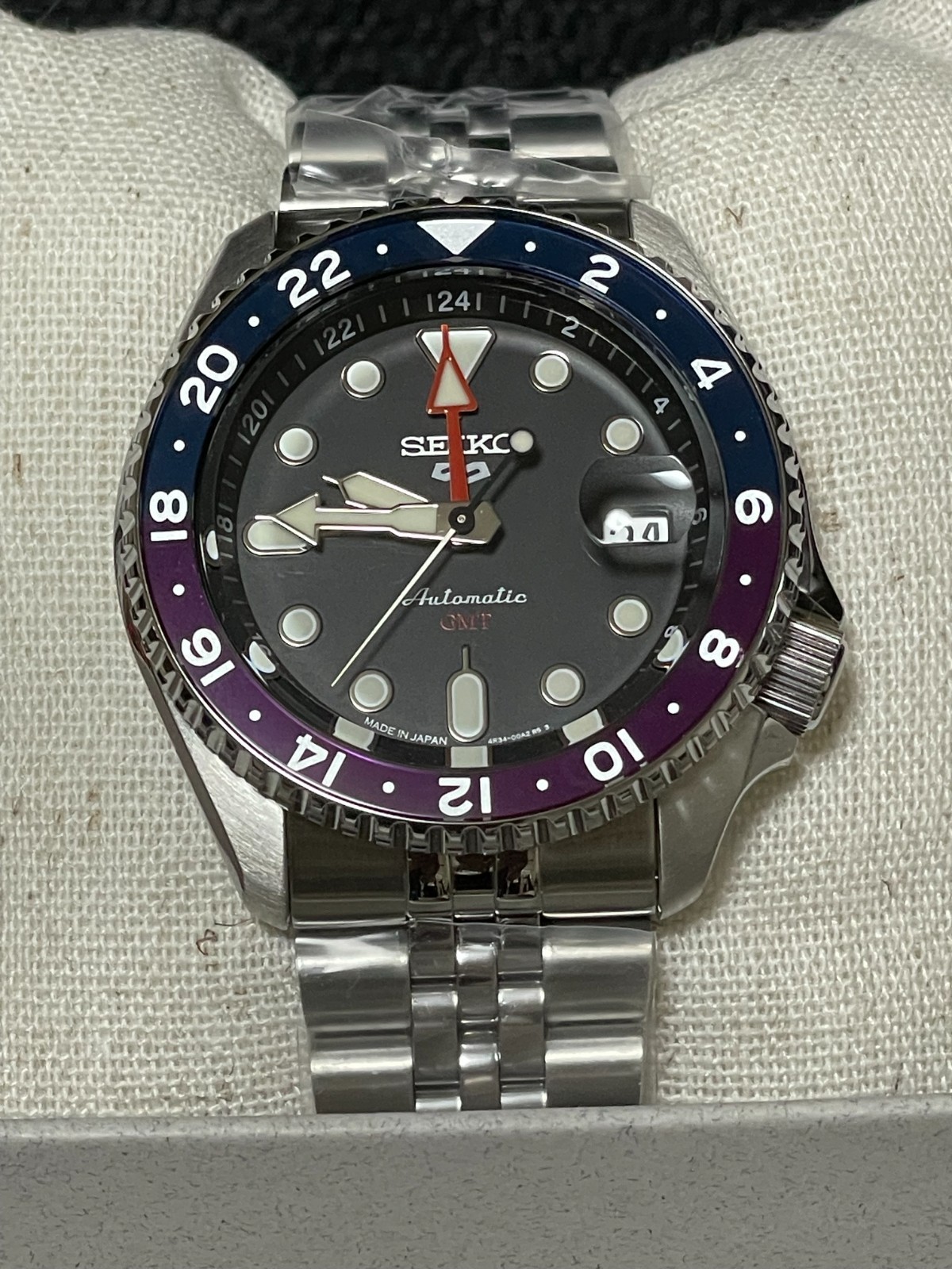 Seiko 5 Sports SBSC021 SKX Sports Style GMT Automatic Men's Watch JDM NEW image 4