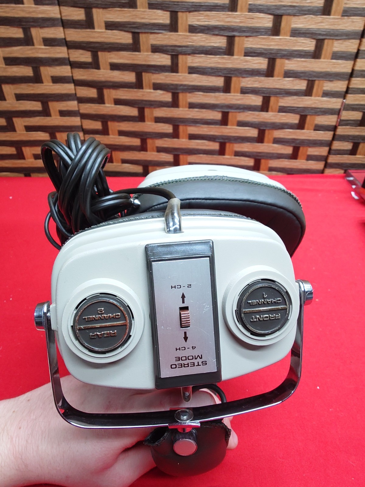 Vintage Lafayette F-4400 4-Channel Stereo Headphones Tested Broken Ch2 Read