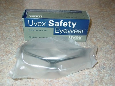 Uvex S99-S3200x-ENSI by Bacou-Dalloz, Bk frame, Clear XT lens GENESIS USA  NEW