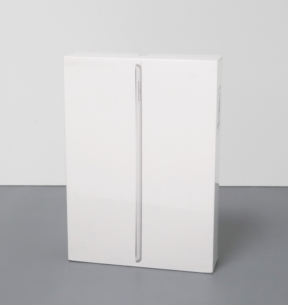 Apple iPad A2602 シルバー　62GB Wi-Fiモデル Apple Refurbished Excellent iPad 9th Gen A2602 (WiFi) 64GB Silver