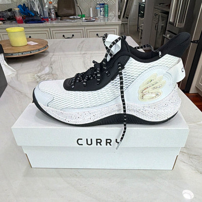 Under Armour Curry Men s Low Top Basketball Sneakers White/Black Mesh Cushioned
