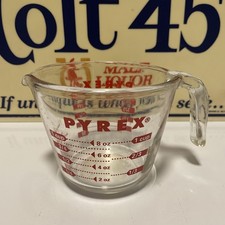 Vintage PYREX Glass 1-Cup/8 oz Measuring Cup - Red Capital Letters - 1960s