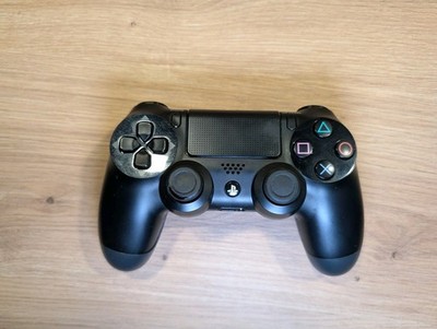 Joystick Controller Sony PS4 In Schwarz Dual Shock Wireless, Teildefekt lesen!