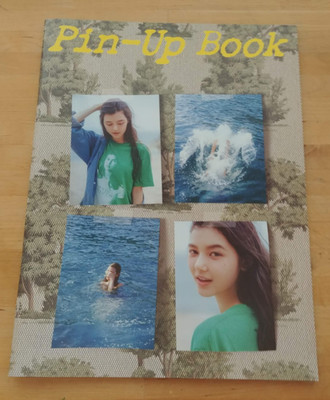 Official Pin-Up Book NewJeans 1st EP 'New Jeans' Bluebook Danielle Version