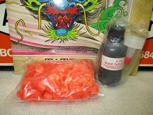 NEW OLD STOCK VINTAGE TATTOO SPAULDING ROGERS 2 oz. BLACK INK & CAPS