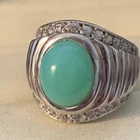 VTG 925 STERLING SILVER MODERNISTIC LARGE BOLD GREEN CHALCEDONY WHITE STONE RING