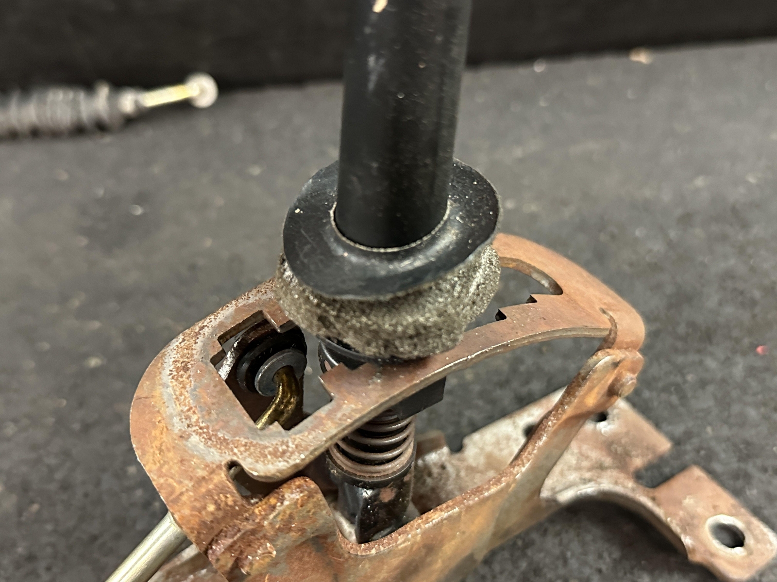 1989 CHRYSLER TC MASERATI FLOOR SHIFT GEAR SELECTOR SHIFTER W/ CABLE