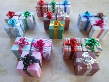 3x Dolls House Miniature 'Luxury Wrapped Christmas Present Gifts 15mm/1.5cm