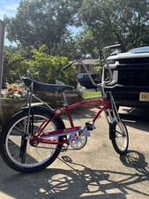 Levi’s x Schwinn Limited Edition Bike 4/5 Stingray Red