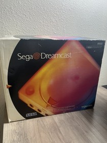 Sega Dreamcast with box (READ DESCRIPTION)