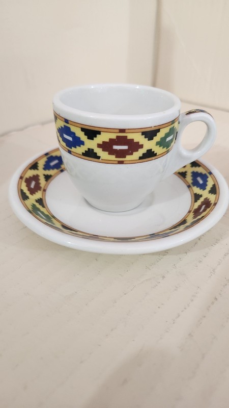 Aztec Demitasse Cups & Saucers Union Trust Building Detroit  Rare & Exc Cond 