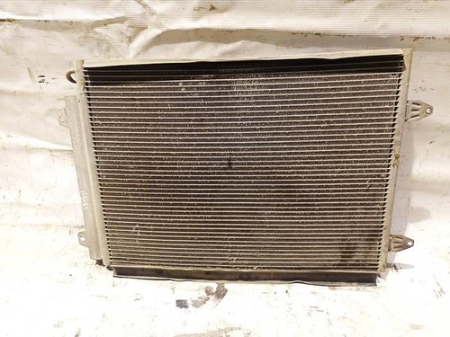 Kondensator Klimaanlage  Volkswagen Passat DE2387170-79