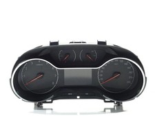 INSTRUMENT PANEL - Opel Crossland (X) 9828207880