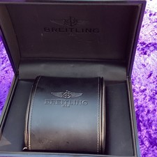 Boxed Breitling Avenger Skyland Chronograph Men's watch . A13380 + COA 15