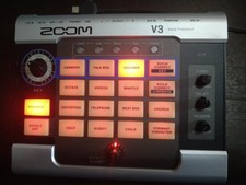 Zoom V3 Vocal Processor  Vocal Effects Pedal #0002