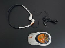 Sony S2 Walkman Sports Mega Bass Radio FM-AM SRF-M80V with MDR-W014 Headphones