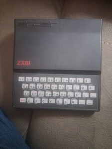 ノートパソコン Read a ZX81 keyboard with Arduinos and build things with it