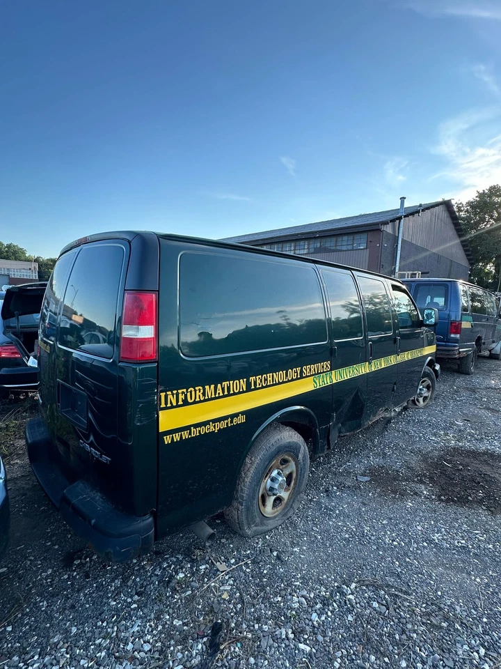 Used Rack and Pinion Assembly fits: 2004 Chevrolet Express 1500 van Power Steeri Foto 3 de 4