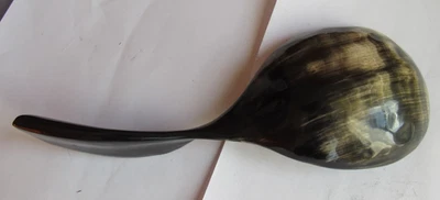 GRANDE CUILLERE / LOUCHE " en CORNE DE ZEBU " Fait main DE MADAGASCAR NEUF - Photo 1/4