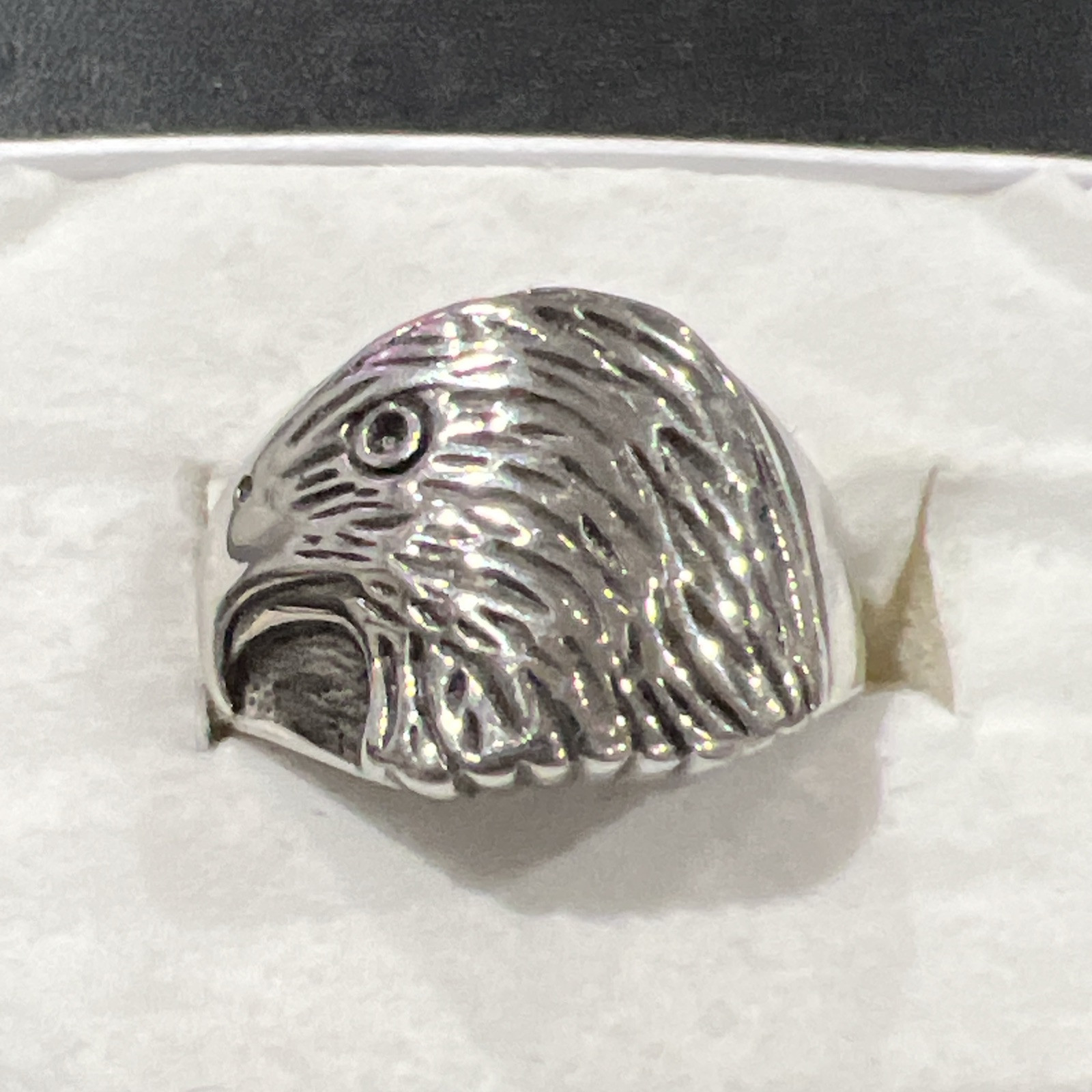 Mens Eagle Ring Size 9 - image 2