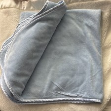 Brookstone NAP 2 Ply Throw Travel Blanket Light Blue 36  X 60  