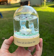 Precious Moments Nativity Snow Globe "Come Let Us Adore Him" Multicolor Plastic