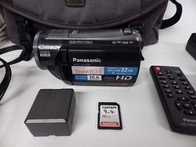 Panasonic HDC-SD200 HD Video Camera and 16Gb SD Card lot 4 Panasonic HDC-SD200 HD Video Camera and 16Gb SD Card lot 4