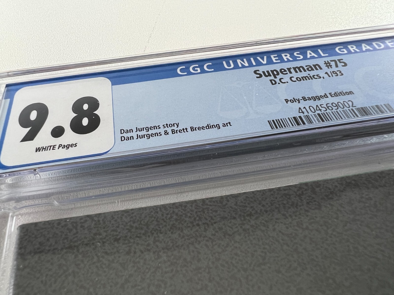 (CGC 9.8) Superman 75 1/93 + Bonus Signed Comics (raw), armband