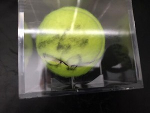 Li Na SIGNED AUTOGRAPH Collection Books, PHOTOS and Tennis Ball.